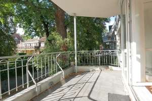 Grün. Sonnig. Zuhause. Lichterfelde. Helle 3 Zi. - großer Südbalkon - Gä-WC - großzügiger Grundriss – Die vollständige Adresse der Immobilie erhältst du vom Anbieter., 12167 Steglitz, Berlin – Vorschaubild 1