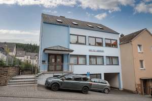 Großzügiges Haus mit 10 Zimmern in Betzdorf – Bismarckstraße 7, 57518 Betzdorf – Vorschaubild 1