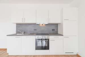 Lichtdurchflutete Etagenwohnung mit Balkon, gehobener Ausstattung und großzügigem Raumgefühl – Johanna-Zittel-Str. 12, 60326 Gallus, Frankfurt am Main – Vorschaubild 3