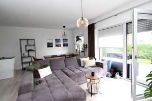 Neuwertige 2-Zimmer-Wohnung mit sonniger Terrasse und Gartenanteil – Die vollständige Adresse der Immobilie erhältst du vom Anbieter., 93059 Weichs, Regensburg – Vorschaubild 2