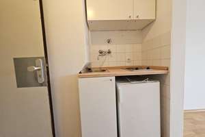 Kleine 1-Zimmer-Wohnung mit Balkon in Giesing – Brecherspitzstraße 3, 81541 Obergiesing, München – Vorschaubild 4