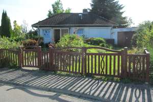 Einfamilienhaus auf großem Grundstück in ruhiger Hanglage von Altenholz – Die vollständige Adresse der Immobilie erhältst du vom Anbieter., 24161 Altenholz – Vorschaubild 2