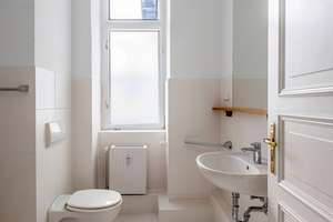 Geschmackvolle Altbauwohnung im nicht einsehbaren Hochparterre in zentraler, ruhiger Lage im beli... – Schlegelstraße 27, 10115 Mitte (Ortsteil), Berlin – Vorschaubild 11