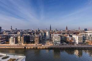 Wohnen über der Stadt Hamburg