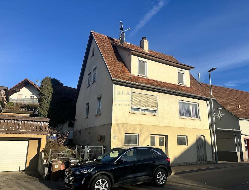 Immobilie in Frickenhausen - "Ideal für Handwerker - Sanierungsbedürftiges 2-FH in Frickenhausen-Linsenhofen zu verkaufen" - Bild 0