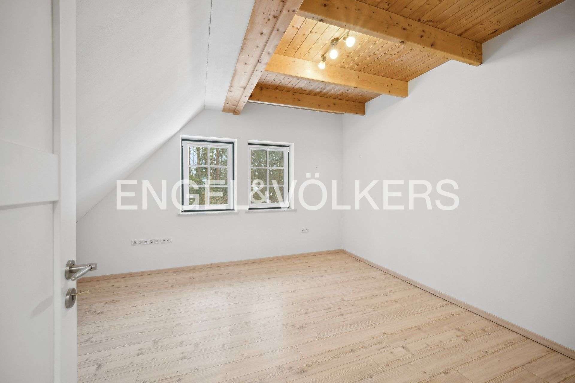 Immobilie in Didderse - EXKLUSIVES, ENERGIEEFFIZIENTES NIEDERSACHSENHAUS IN BEGEHRTER WOHNLAGE - Bild 12