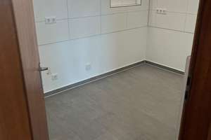 Zuhause mit 2 Zimmern in Düsseldorf – Liebfrauenstraße 1, 40591 Wersten, Düsseldorf – Vorschaubild 2