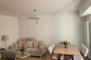 Untervermietung: Zwei-Zimmer-Wohnung in der Regensburger Innenstadt – Die vollständige Adresse der Immobilie erhältst du vom Anbieter., 93047 Innenstadt, Regensburg – Vorschaubild 2