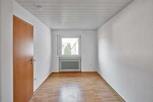 Mehrfamilienhaus mit Stellplätzen, Carport und Gartenanteil in zentraler Ortslage – Rems-Murr-Kreis – Vorschaubild 10