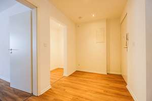 Einziehen & wohlfühlen: Frisch sanierte 2-Zimmer-Wohnung in der Ubbenstraße – Ubbenstraße 16, 30159 Mitte (Ortsteil), Hannover – Vorschaubild 2