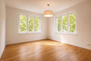 Modern & Hell: 4 Zimmer in Charlottenburg