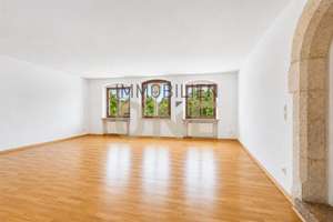 Stilvoll sanierte 3-Zimmer-Altbauwohnung direkt an der Donau mit TG-Stellplatz – Die vollständige Adresse der Immobilie erhältst du vom Anbieter., 93047 Innenstadt, Regensburg – Vorschaubild 14