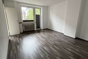 1-Zimmer-Wohnung mit kleinem Austritt