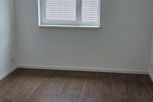 Seniorengerechte 3-Zimmer Wohnung mit Balkon und DRK-Betreuung im Kieler Zentrum – Walkerdamm 14, 24103 Vorstadt, Kiel – Vorschaubild 4