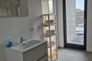 Exklusive 2-Zimmer Penthouse-Wohnung im 3. OG mit Balkon in Heilbronner Kernstadt – Die vollständige Adresse der Immobilie erhältst du vom Anbieter., 74076 Heilbronn, Heilbronn – Vorschaubild 5