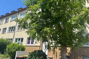 ANDREASVORSTADT- SCHÖNE GEPFLEGTE DACHGESCHOSSWOHNUNG INKL.GARAGE – Die vollständige Adresse der Immobilie erhältst du vom Anbieter., 99084 Andreasvorstadt, Erfurt – Vorschaubild 1