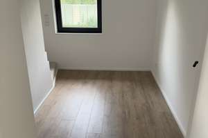 Raum zum Entfalten: 3-Zimmer-Wohnung in Leverkusen – Die vollständige Adresse der Immobilie erhältst du vom Anbieter., 51373 Küppersteg, Leverkusen – Vorschaubild 8