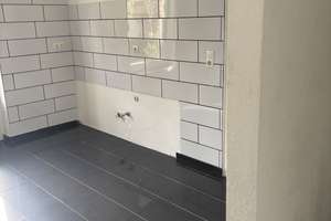 Geräumiges und neuwertiges 4-Zimmer-Haus mit gehobener Innenausstattung zur Miete in Krefeld – 47804 Kempener Feld/Baackeshof, Krefeld – Vorschaubild 9