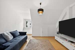 Dachgeschosswohnung 2 Zimmer in zentraler Lage nähe EKZ Farmsen – Die vollständige Adresse der Immobilie erhältst du vom Anbieter., 22147 Rahlstedt, Hamburg – Vorschaubild 8