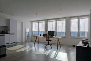 Moderne Dachgeschosswohnung mit Terrasse in Aachen-Burtscheid
