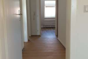 Helle 3-Zimmer Dachgeschosswohnung in Karlsruhe-Daxlanden – Krämerstr. 53, 76189 Daxlanden, Karlsruhe – Vorschaubild 1