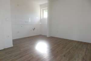 Einziehen und Wohlfühlen - schöne 2-Zimmer-Wohnung mit Wohnküche und Vinylboden... – Breitenbachstr. 64, 47809 Oppum, Krefeld – Vorschaubild 4
