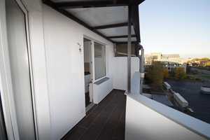 Stilvolle, vollst. renovierte 2-Zimmer-Wohnung mit Wohnküche und Balkon – Yorkstraße 1, 40476 Düsseldorf – Vorschaubild 14