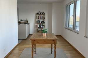 Content trifft Komfort - Stilvolles Maisonette Penthouse für Paare & Kreative - Besichtigen 21.05.26 – Methweg 4g, 50823 Neuehrenfeld, Köln – Vorschaubild 12