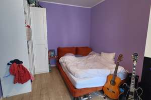 Großzügige 2,5-Zimmer-Wohnung in zentraler Lage