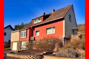 Traumhaus für Familien am Feldrand – Die vollständige Adresse der Immobilie erhältst du vom Anbieter., 31061 Alfeld (Leine) – Vorschaubild 1