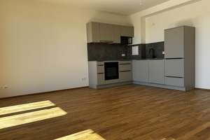 *3 Zimmer* großer SÜDBALKON mit Blick ins Grüne * EBK * TG * AUFZUG * ENERGIEKONZEPT* – Friedrich-Bosse-Straße 69, 4159 Möckern, Leipzig – Vorschaubild 3