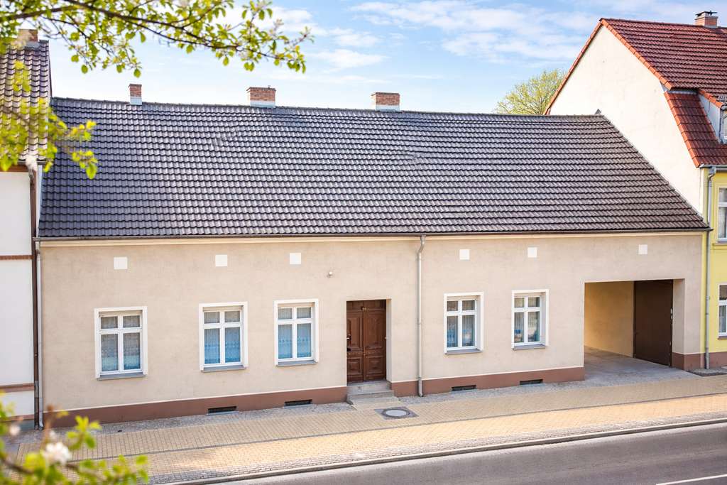 Immobilie in Liebenwalde - Vom alten Hof zum neuen Leben – 9.682 m² pure Möglichkeiten - Bild 0