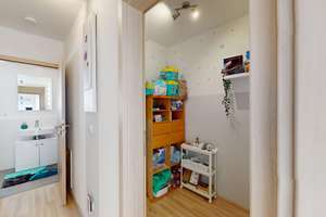 Dein neues Familiennest: Modernes Townhouse mit Herz in München-Feldmoching | Bj.2016 + Garage – Die vollständige Adresse der Immobilie erhältst du vom Anbieter., 80995 Feldmoching, München – Vorschaubild 11