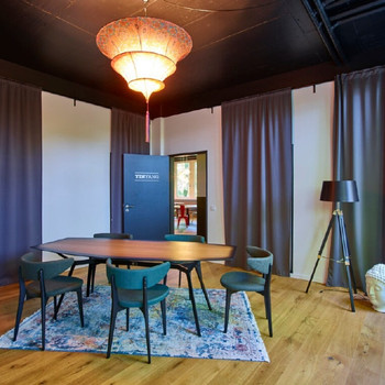 STOCK - ruhige Lage | begrünte Innenhöfe | öffentliche Kantine