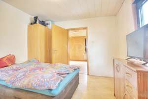 Wohnen mit Charme – Zweifamilienhaus mit ausgebautem Dachgeschoss – Die vollständige Adresse der Immobilie erhältst du vom Anbieter., 74080 Böckingen, Heilbronn – Vorschaubild 7
