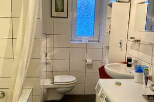 Gut geschnittene  2-Zimmer-Wohnung mit Balkon im beliebten Agnesviertel – Neusser Strasse 104, 50670 Köln – Vorschaubild 6