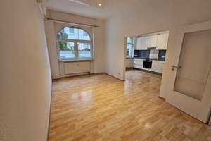 Modernisierte 3 Zimmer Wohnung in der Weststadt