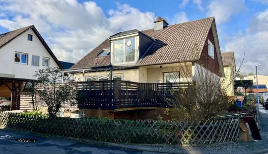Bild von HOFHEIM: RENOVIERTES EFH MIT 6 ZIMMERN, 2 BÄDERN, 2 KÜCHEN, GARAGE UND CARPORT