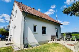 Einfamilienhaus mit grüner Aussicht – Schwandorf (Kreis) – Vorschaubild 1