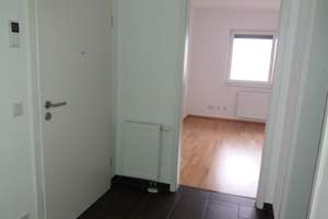 Moderne 2-Zimmer-Wohnung mit Balkon und TG-Stellplatz – Schillerstraße 8, 33609 Schildesche, Bielefeld – Vorschaubild 2