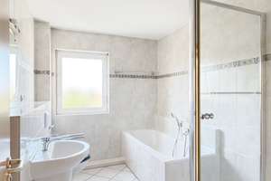 Helle, barrierefreie 2-Zimmer-Eigentumswohnung mit Balkon und Tiefgaragenstellplatz in guter Lage – Herseler Str. 8, 50321 Brühl – Vorschaubild 17
