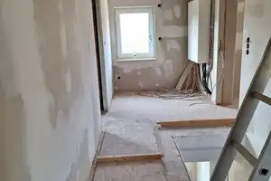 Großes Einfamilienhaus mit großem Grundstück zum fertig gestallten – Zwickau (Kreis) – Vorschaubild 7