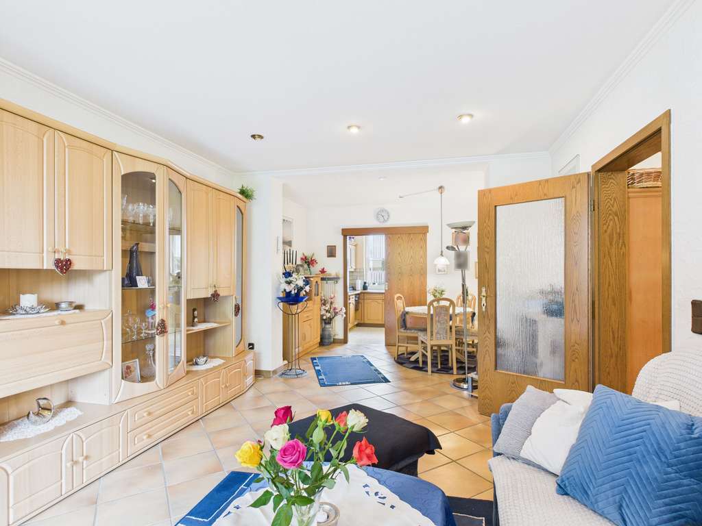 Immobilie in Erkrath - Vermietete Erdgeschosswohnung als attraktive Kapitalanlage - Bild 2