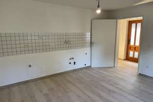Entdecken Sie die Ihr neues Daheim! Lebenswertes Einfamilienhaus  mit einigen Möglichkeiten – Die vollständige Adresse der Immobilie erhältst du vom Anbieter., 82487 Oberammergau – Vorschaubild 9