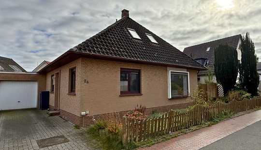 Bild von Einfamilienhaus in Rastede! Ruhige Lage mitten im Herzen der Gemeinde!
