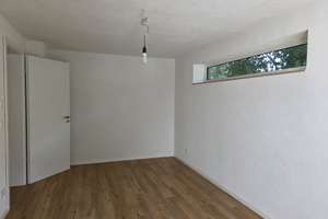 Erstbezug nach Sanierung: Großzügige 3-Zimmer-Wohnung mit Gartenblick – Die vollständige Adresse der Immobilie erhältst du vom Anbieter., 70329 Obertürkheim (Ortsteil), Stuttgart – Vorschaubild 11