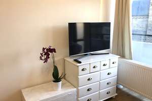Modernes Wohnen: Kompaktes Apartment in Düsseldorf-Derendorf – Klever Straße 90, 40476 Golzheim, Düsseldorf – Vorschaubild 4