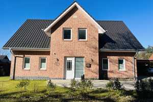 NEU und energetisch! Modernes Einfamilienhaus für die ganze Familie! – Ammerland (Kreis) – Vorschaubild 1