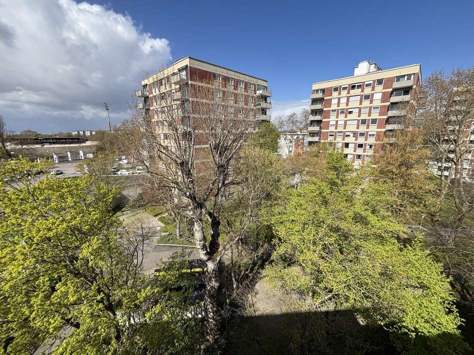 Blick vom kleinen Balkon