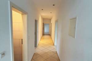 ****gut aufgeteilte 4,5-Zimmerwohnung – Lenneper Str.  210, 42897 Wüstenhagen, Remscheid – Vorschaubild 3